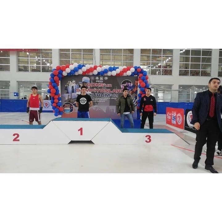 Uşaklı Lise Öğrencisi ‘Türkiye Boks Şampiyonası’nda’ 3. Oldu