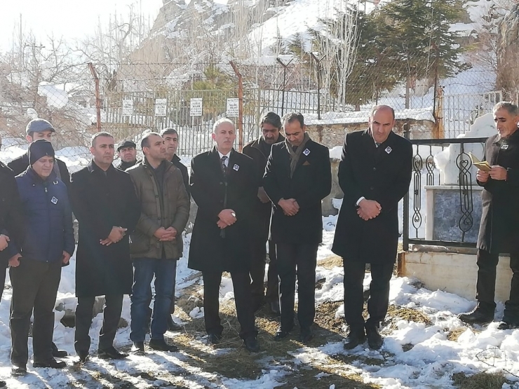 Avukat Cumhur Keskin Mezarı Başında Anıldı