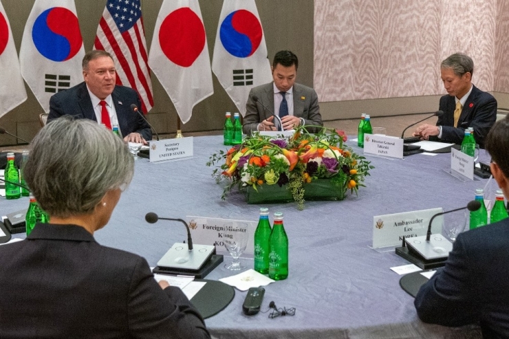 Abd, Japonya Ve Güney Kore Dışişleri Bakanlarından Üçlü Zirve