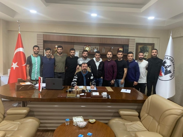 Diyarbakırspor’dan Transfer Gösterisi