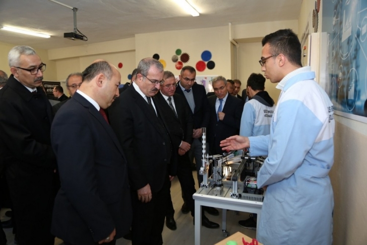 Gediz Yunus Emre Mtal’de Otomasyon Atölyesi Açıldı