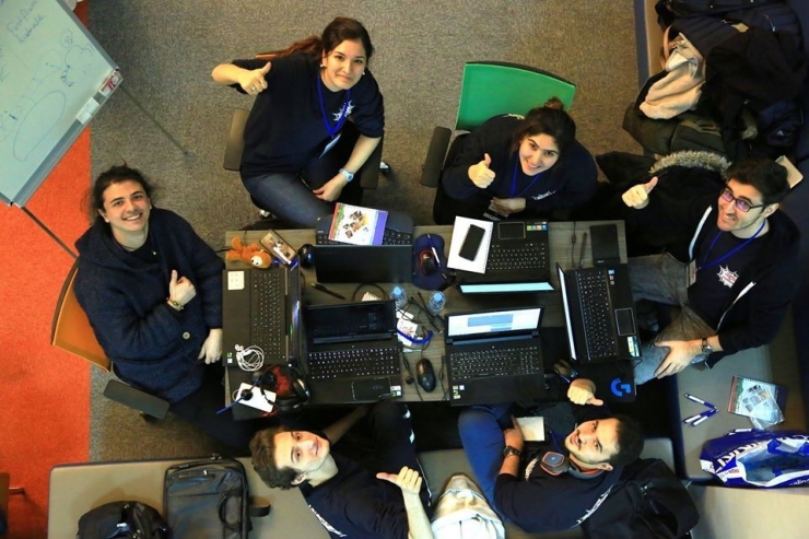 Hkü Tüm Dünya İle Eş Zamanlı Oyun Geliştirecek