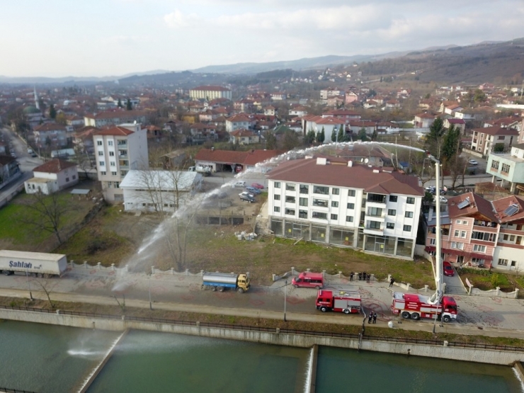 İtfaiye Ekiplerine Droneli Eğitim
