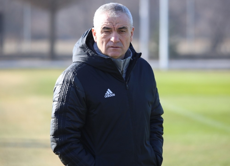 Rıza Çalımbay: "Beşiktaş Karşısında Elimizden Geleni Yapacağız"