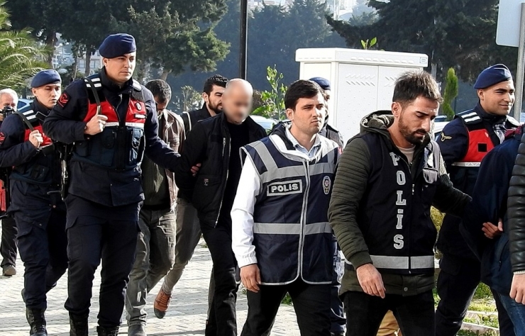 Çeşme’de 11 Kişinin Öldüğü Tekne Faciasıyla İlgili 4 Tutuklama