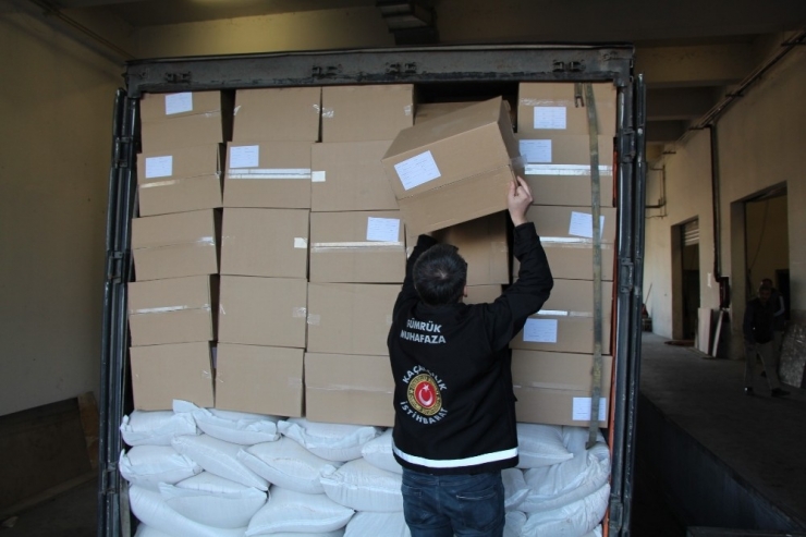 Kapıkule’de 14 Milyon 750 Adet Makaron Ele Geçirildi