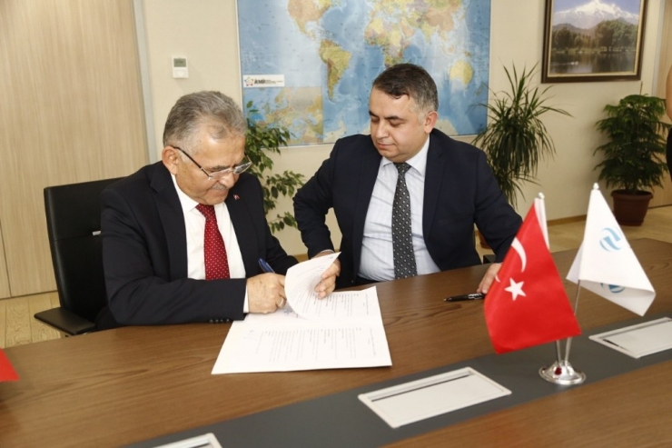 Başkan Büyükkılıç, Ushaş’ın Ankara Ve İstanbul’dan Sonra Üçüncü Bürosunu Kayseri’de Açması İçin Protokol İmzaladı