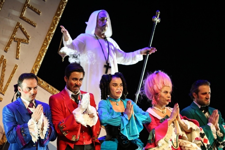 Maltepe Belediyesi 45 Bin Kişiyi Sanatla Buluşturdu