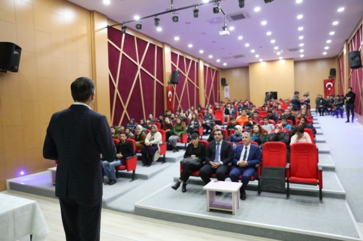 Mardin’de ’Reis’in Söyleyişine Yoğun İlgi