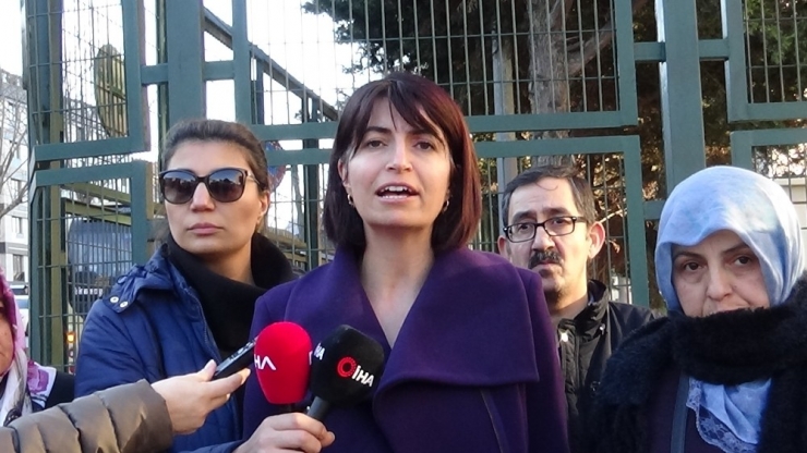 Eşini Öldürüp Cesedini Arabada Gezdiren Kocanın Yargılanmasına Devam Edildi