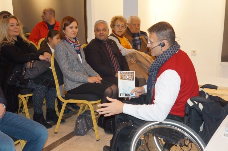 Cumhuriyet Tarihinin Tekerlekli Sandalyedeki İlk Dekanı Hayatını Anlattı