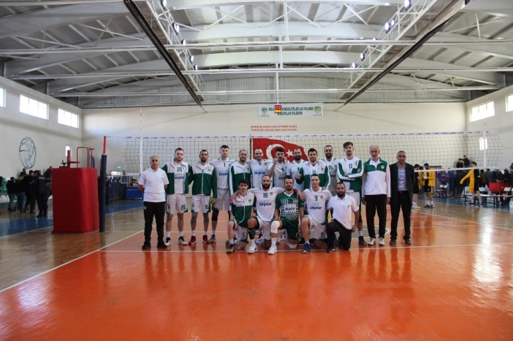 Tvf Erkekler 1. Lig: Solhanspor: 3 - Cevhertepe: 0