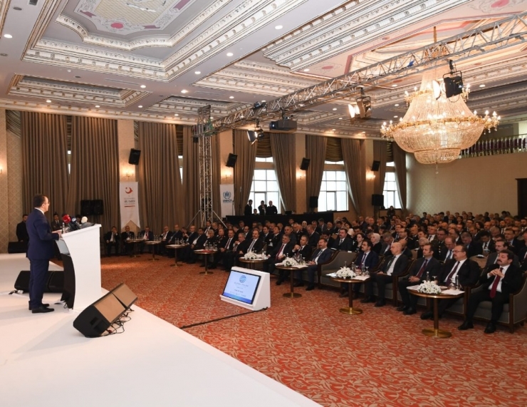 Vali Şentürk Göç, Güvenlik Ve Sosyal Uyum Bölgesel Üst Düzey Çalıştayı’na Katıldı