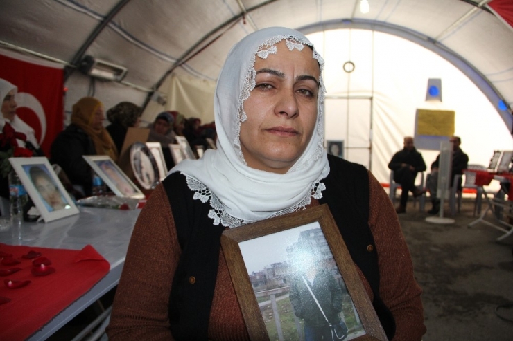 Pkk Yandaşları Polis Kıyafeti Giyerek 13 Yaşındaki Kızı Dağa Kaçırmış