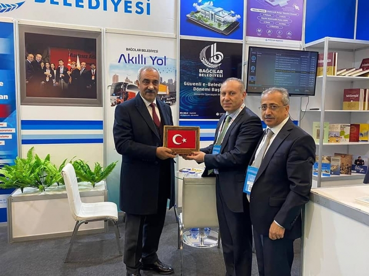 Başkan Çağırıcı, Akıllı Şehir Hizmetlerini Tanıttı