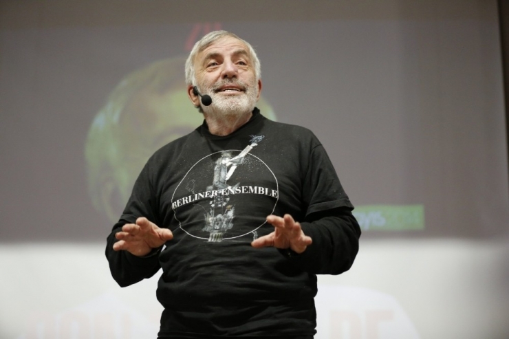 24 Yıl Sonra Başakşehir Sahnesinde Buluştular