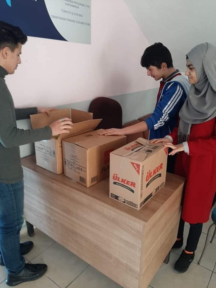 Çatalzeytin’de Öğrencilerden Örnek Davranış