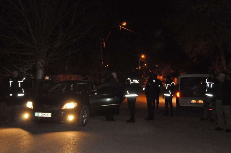 Narkotimler Sahaya İndi