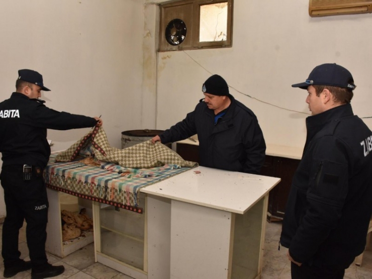 Kurallara Uymayan İşyerleri Mühürlendi