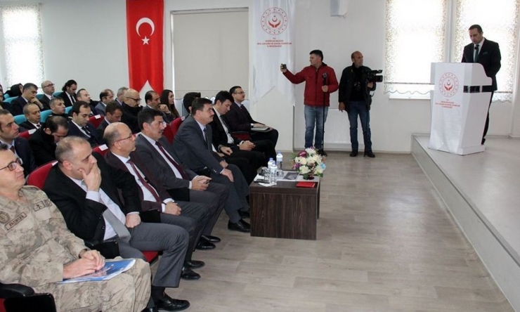 Erzincan’da Bağımlılık İle Mücadele Değerlendirme Toplantısı Yapıldı