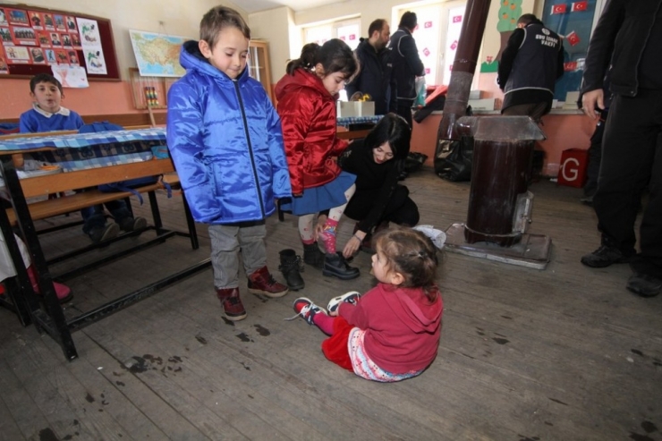 Öğretmen İstedi, Afad Yardıma Koştu