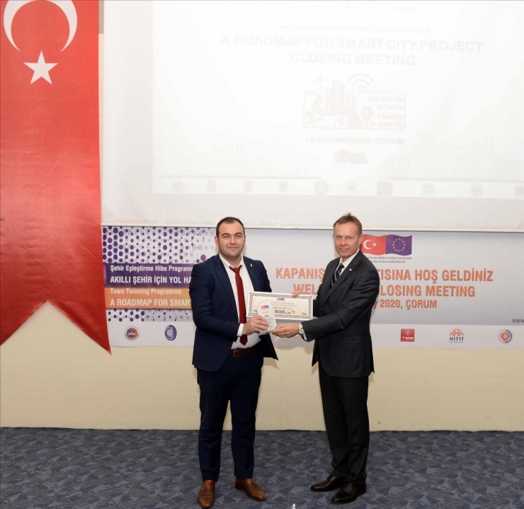 Yalnız Yürümekten Sıkılanlar İçin Mobil Uygulama Projesi