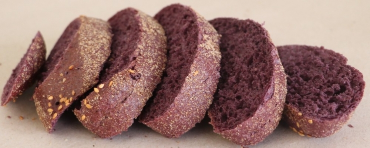 Faydası Bol, Rengi Mor Ekmek