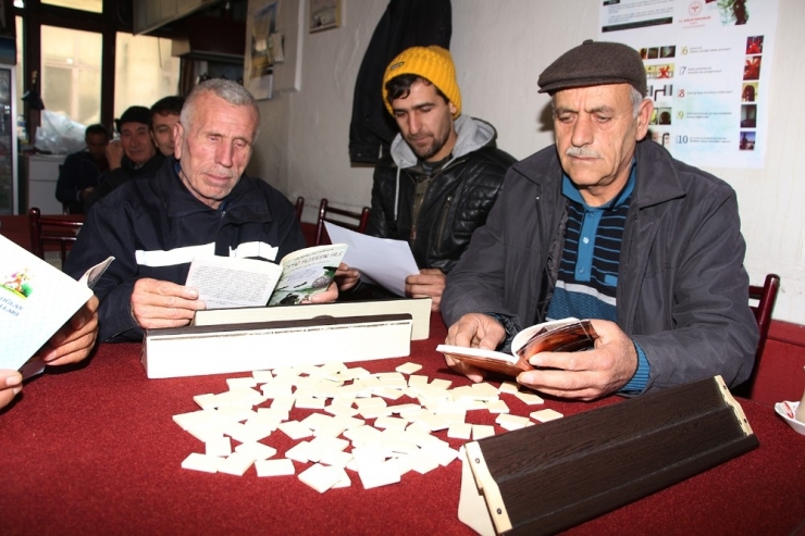 Taş Sesi Yerini, Kitap Okuma Sessizliğine Bıraktı