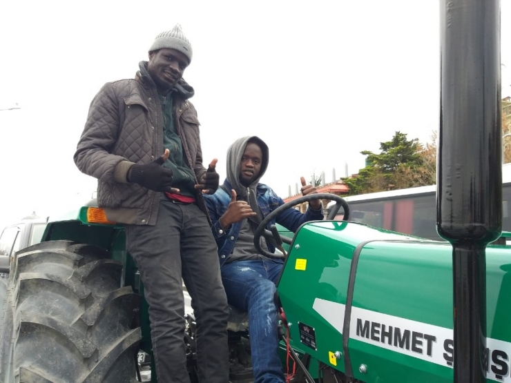 Libya’ya Traktör İhracatı Başladı