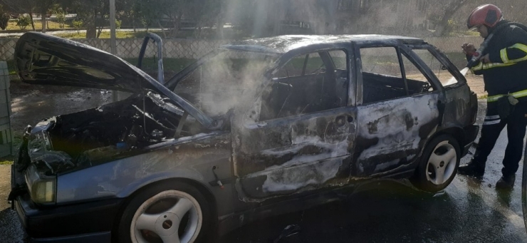 Seyir Halindeki Otomobil Alev Aldı