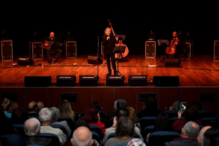 Büyükşehir Belediyesi 118’inci Doğum Gününde Nazım Hikmet’i Andı