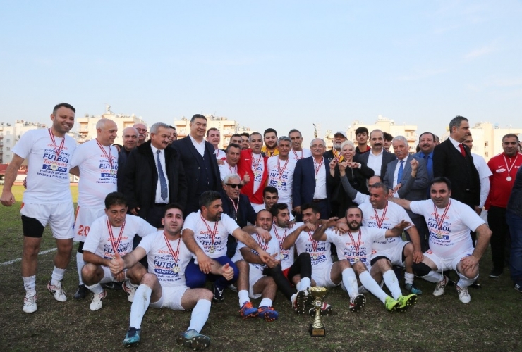 Kurtuluş Kupası Sahibini Buldu