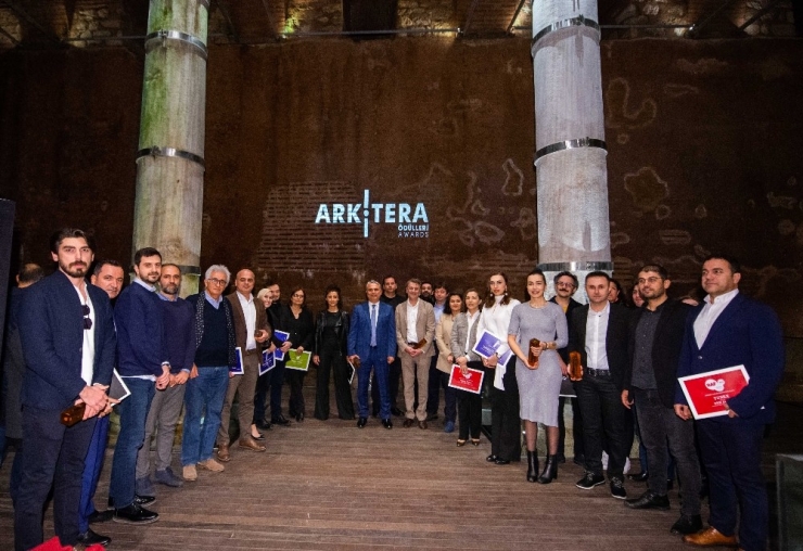 Mimarlık Ödülünü Başkan Uysal Aldı