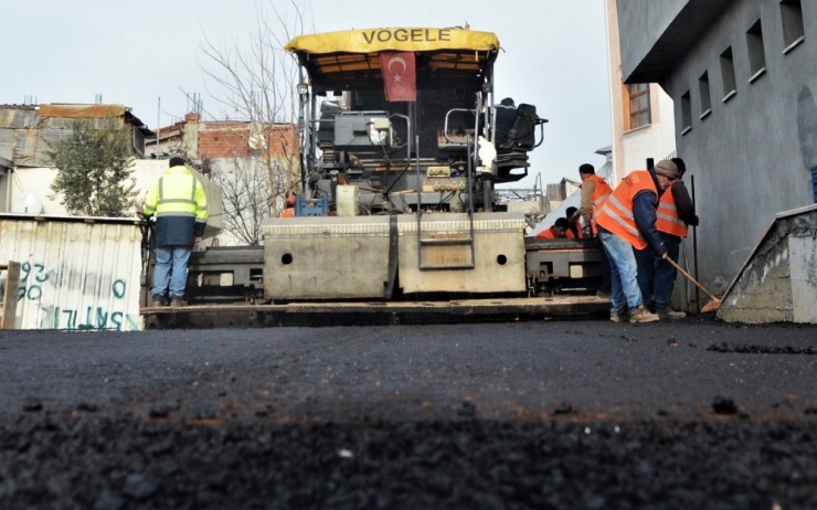 Osmangazi’de Yollar Yenilendi