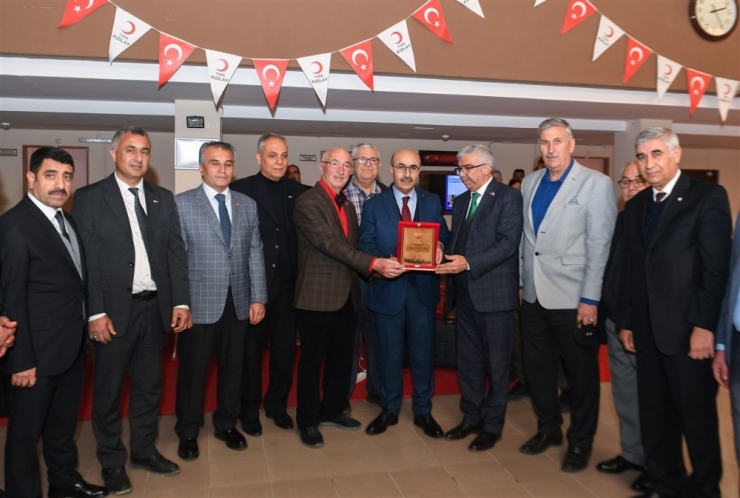 Kan Bağışı Kampanyasına Vali Demirtaş’tan Destek