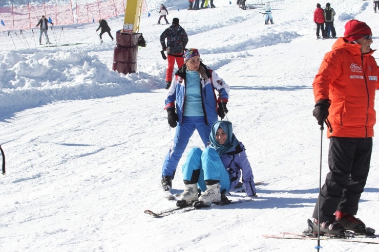 Uludağ’da Otellerin Doluluk Oranı Yüzde Yüze Ulaştı