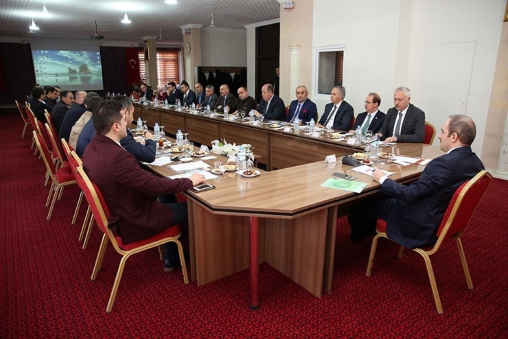 Vali Cüneyt Epcim: “Bağımlılıkla Mücadeleye Kararlılıkla Devam Edilecek.”