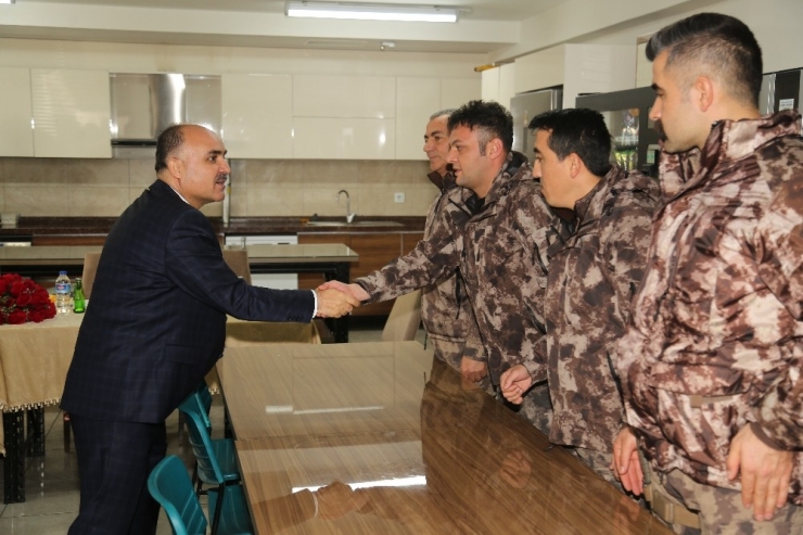 Vali Günaydın’dan Özel Harekât Müdürlüğüne Geçmiş Olsun Ziyareti