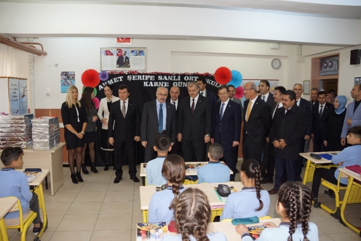 Aydın’da 181 Bin Öğrenci Karne Sevinci Yaşadı