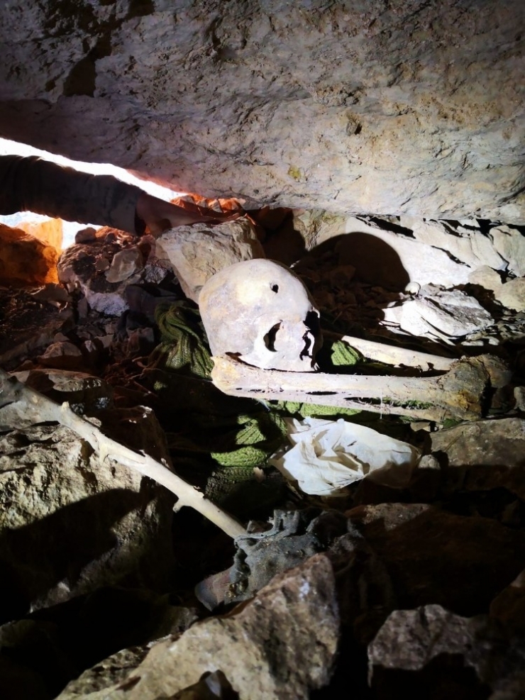 Batman’da Üzerinde Kurşun İzi Bulunan Kafatası Bulundu