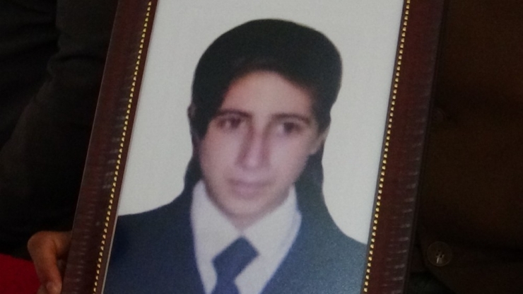 Pkk’lılar Kaçırdıkları Kızı Dere Yatağında Sürükleyip Kolunu Kırmış