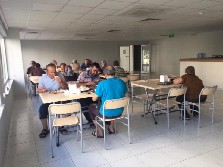 Hasta Ve Yakınlarına Otel Konforunda Hizmet