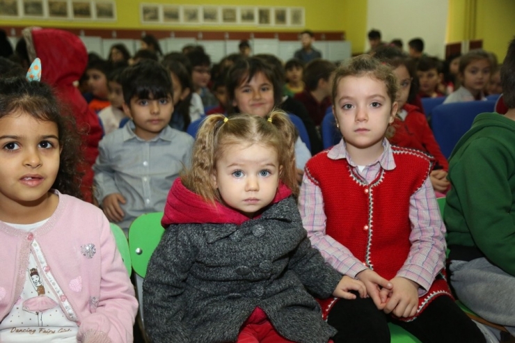 Başkan Deniz Köken Miniklerin Karne Heyecanına Ortak Oldu