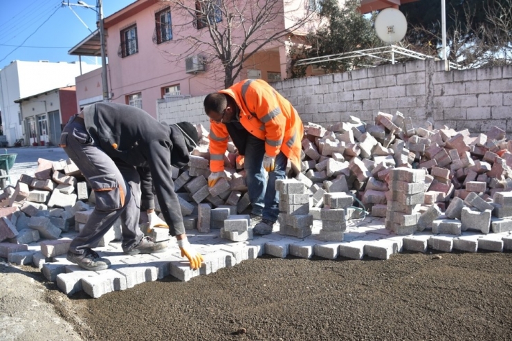 Yeni Şakran’da Yol Düzenleme Çalışmaları Devam Ediyor