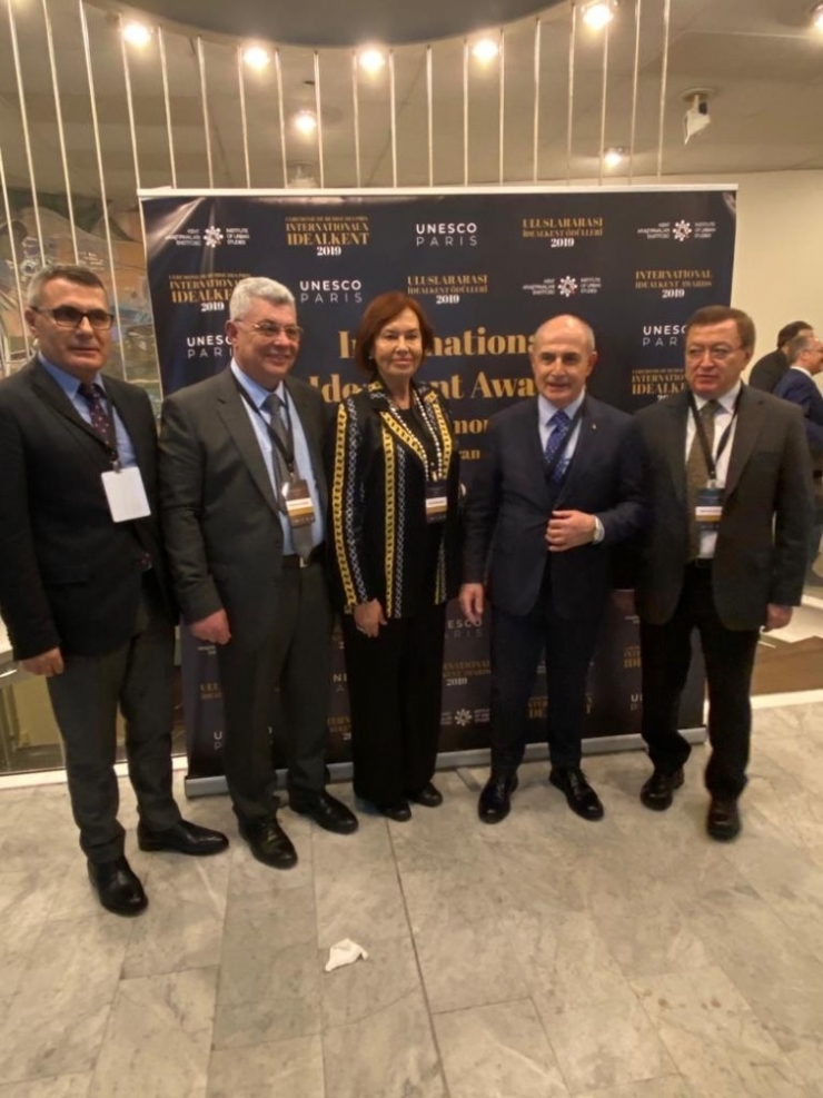 Büyükçekmece’ye Büyük Onur