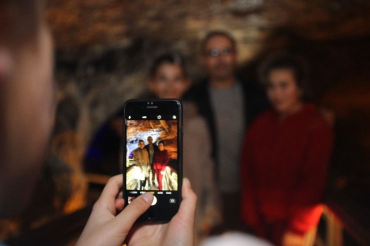 Eski Kurşun Madeni Ocağı Ziyaretçilerini Ağırlıyor