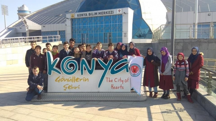 Hüyüklü Öğrenciler Konya Bilim Merkezi Gezisi