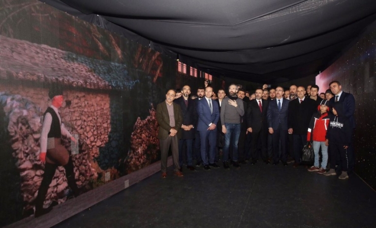 Mahir Ünal: "İstiklalin Yüz Akı Kahramanmaraş"