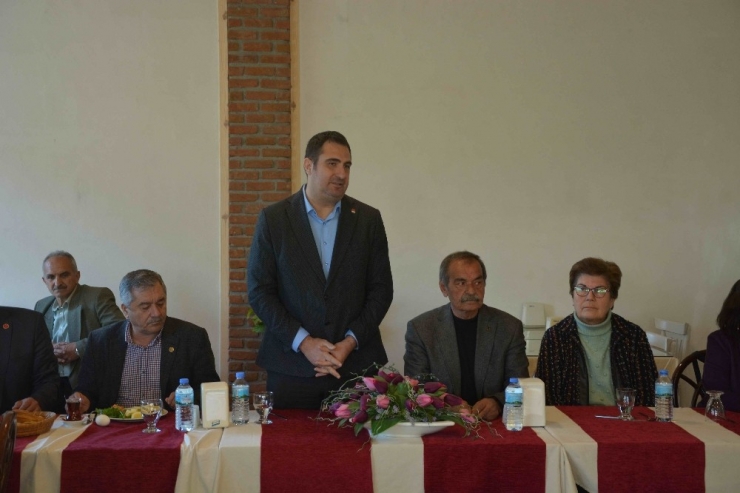 Chp Ortaca İlçe Başkanı Tezcan Muhtarlarla Bir Araya Geldi