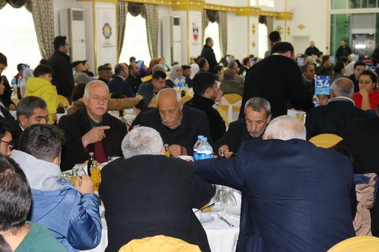 Vali Güzeloğlu, Şehit Ve Gazi Aileleriyle Bir Araya Geldi